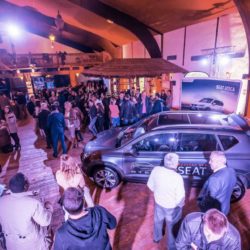 SALLE DE RÉCEPTION Lancement de produit SALLE DE RÉCEPTION Lancement de produit